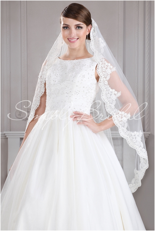 Simply Bridal Lace White Veil Giveaway