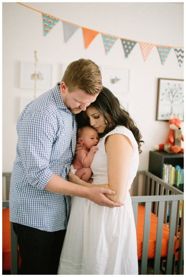 palo alto newborn photography lifestyle in home_0480.jpg